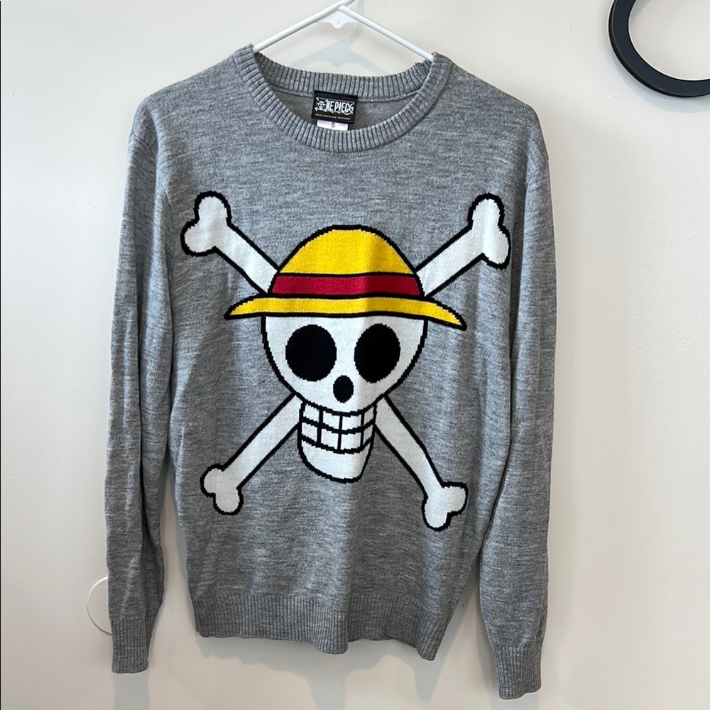 Onepiece Gray and Yellow Crewneck Sweater Skull Design